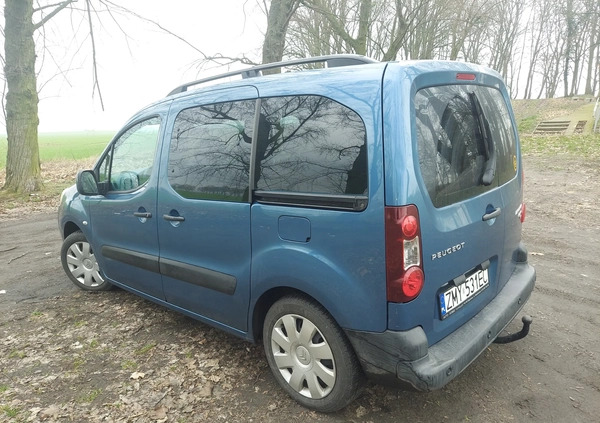 Peugeot Partner cena 23900 przebieg: 247000, rok produkcji 2013 z Dębno małe 67